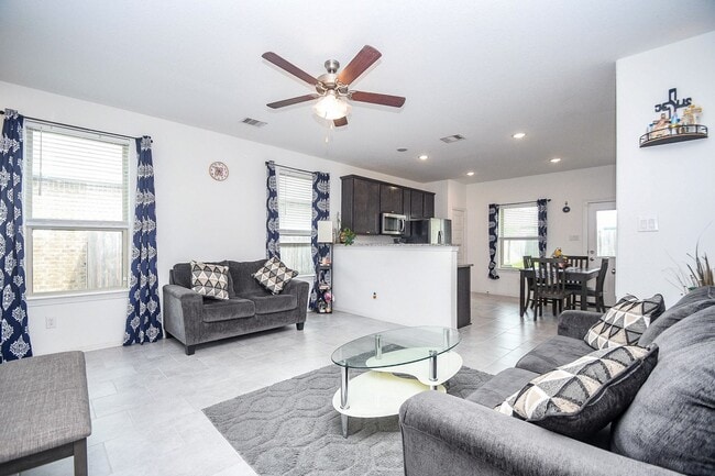 Building Photo - 23054 True Fortune Dr