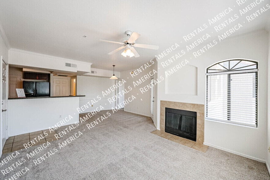 Building Photo - 15095 N Thompson Peak Pkwy