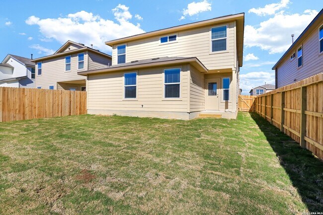 Building Photo - 13512 Waxman Spark