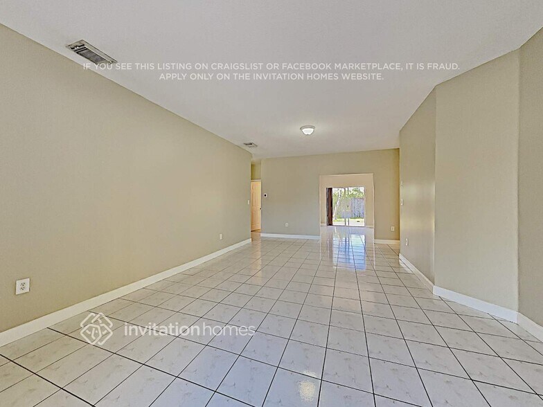 Building Photo - 13614 SW 124th Avenue Rd