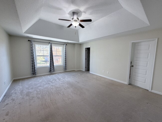 Building Photo - 5153 Richard Rd