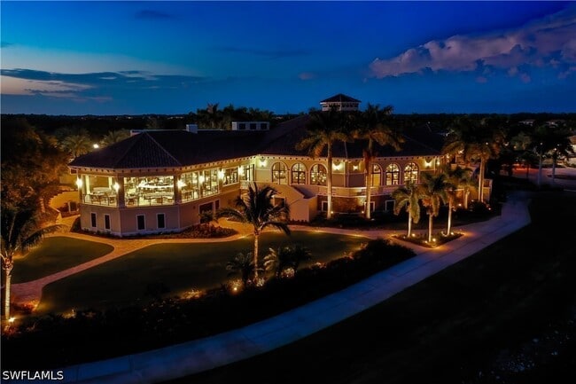 Building Photo - 10020 Siesta Bay Dr