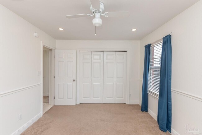 Building Photo - 1065 Freeboard Blvd