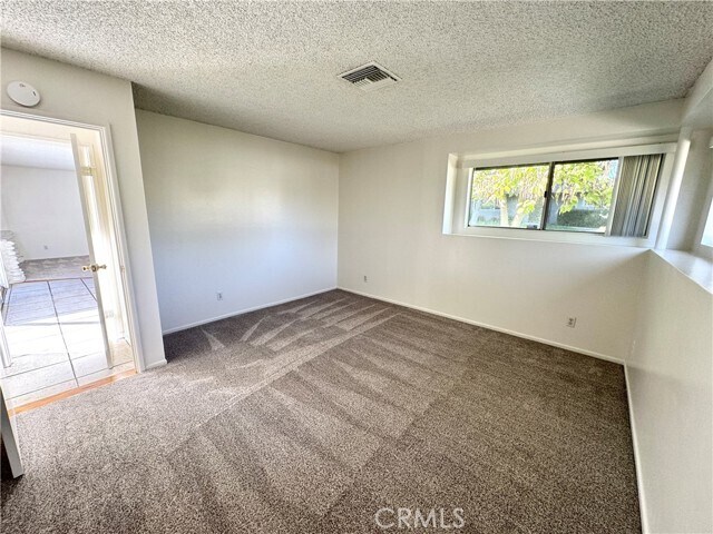 Building Photo - 143 Marywood Ave