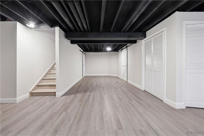 Building Photo - 32 Florence Ln