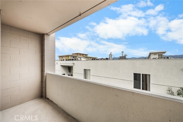 Building Photo - 401 La Fayette Park Pl