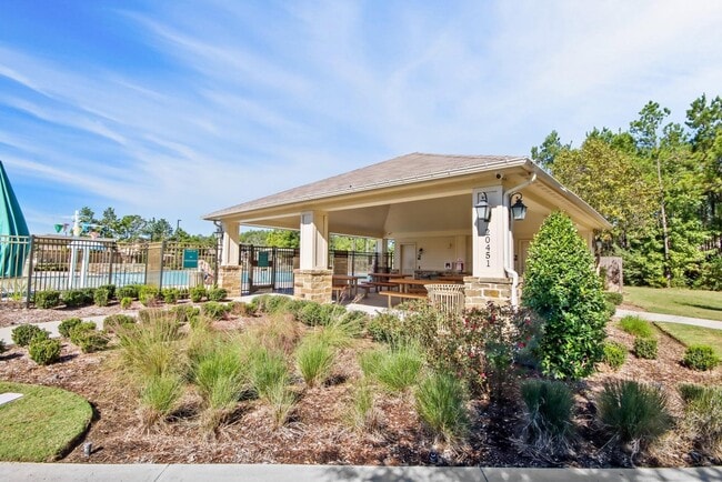 Building Photo - 20112 Leaf River Cir