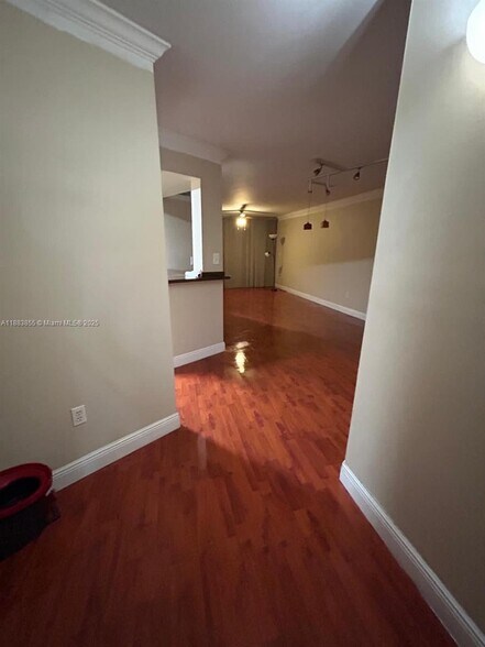 Building Photo - 7165 NW 186th St