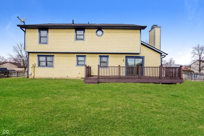 Building Photo - 3735 Crickwood Dr