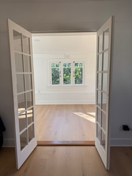 Bedroom 2 - 5924 Hayes Ave