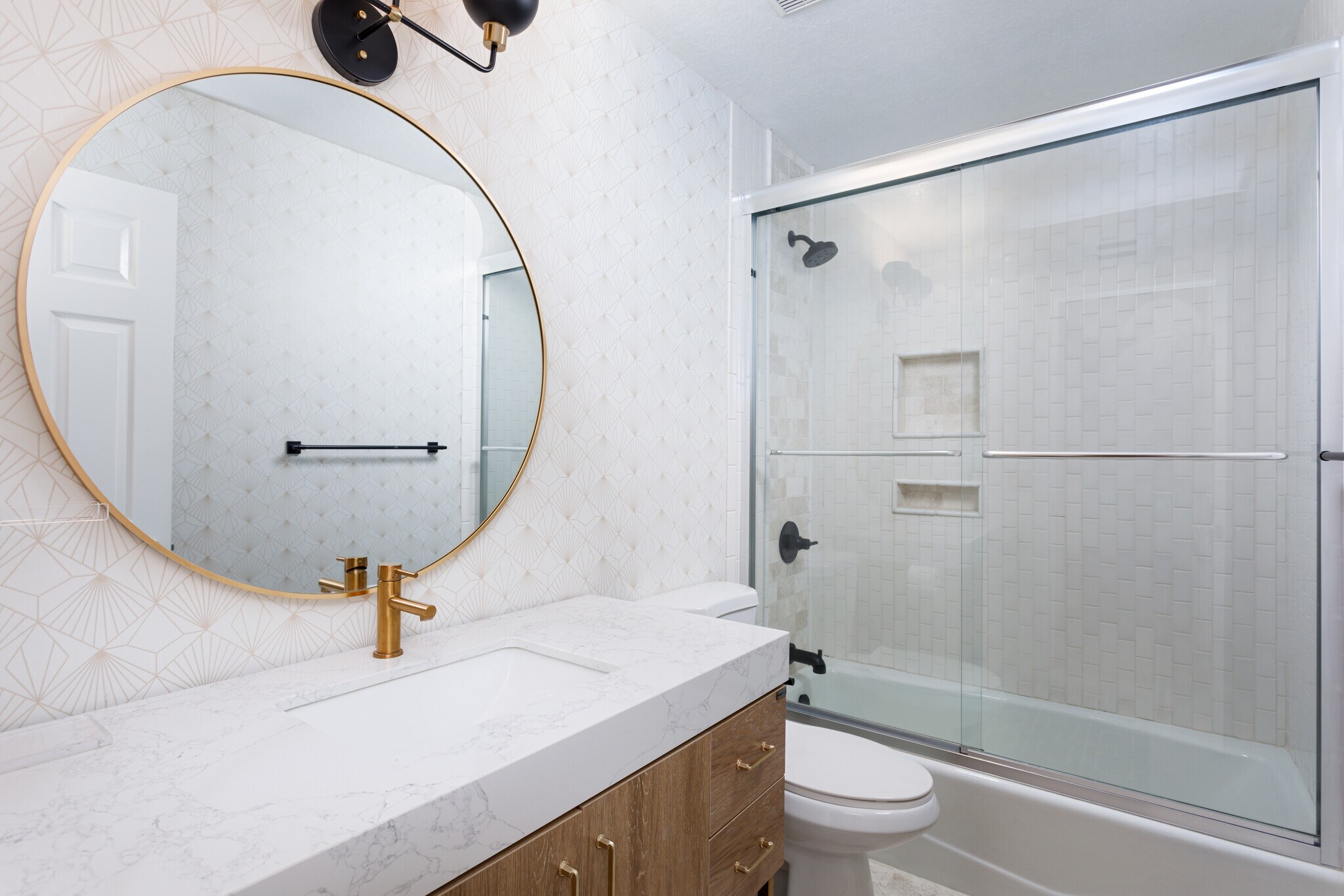 Building Photo - 18826 Winnwood Ln