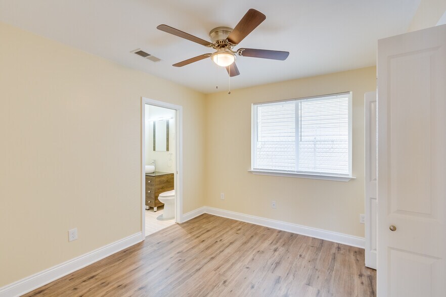 Bedroom #1 - 1509 Congress St