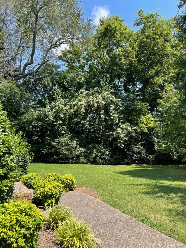 Building Photo - 407 Newport Meadows Cir