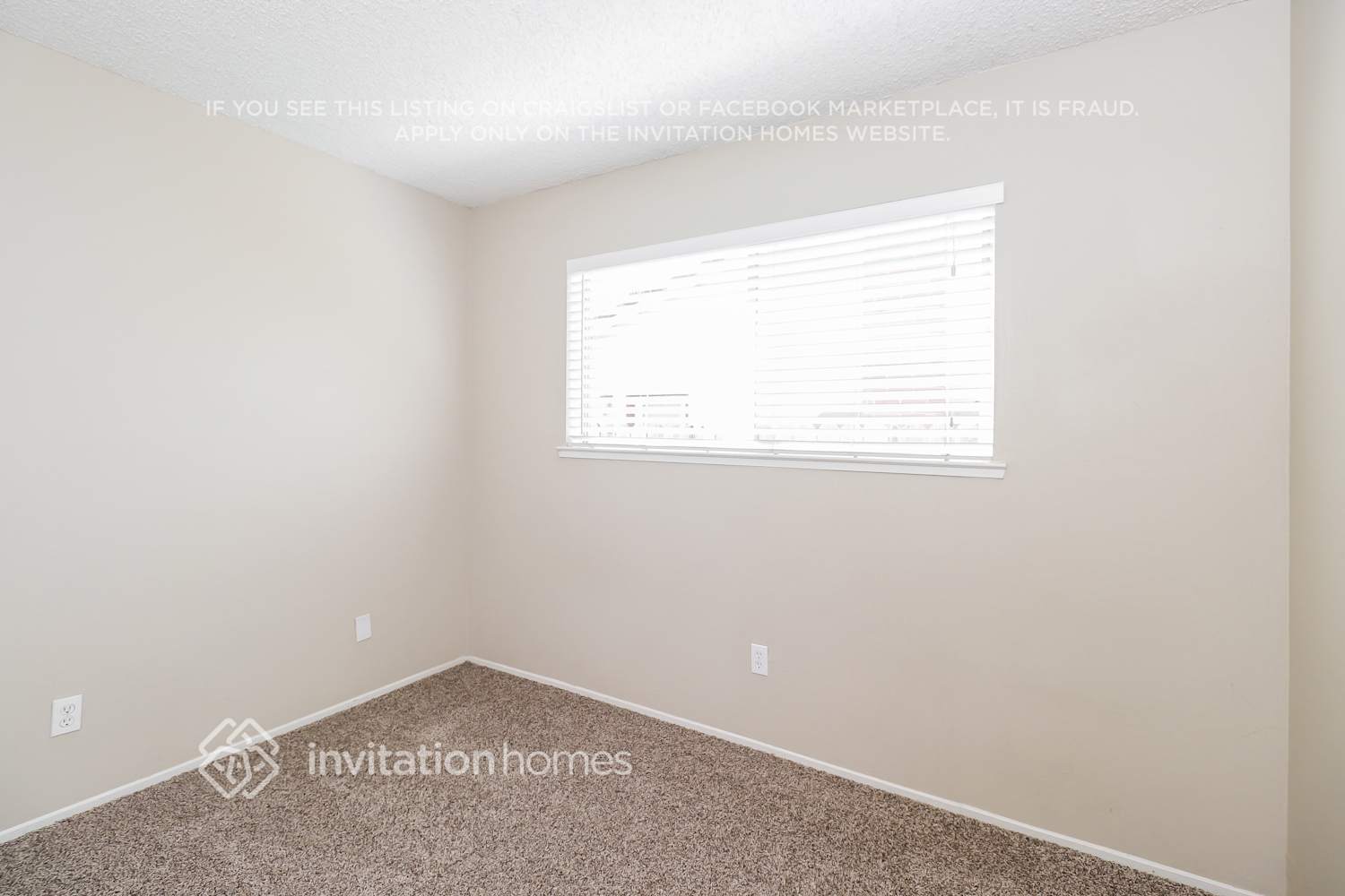 Building Photo - 2808 Notre Dame Dr