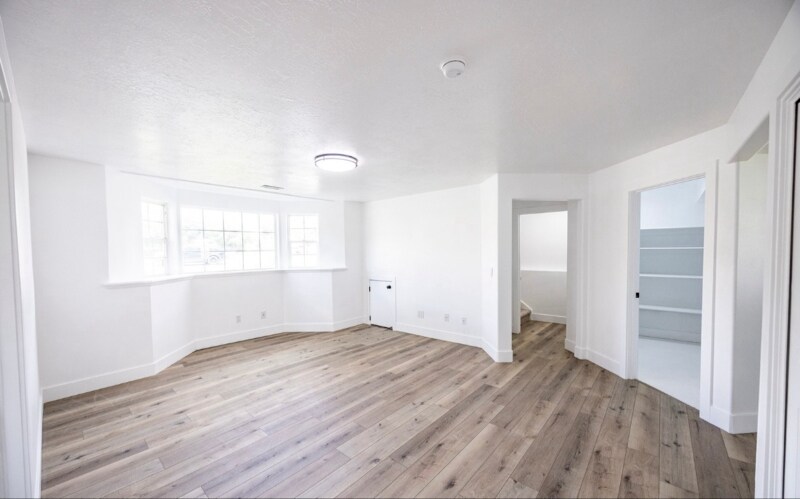 Building Photo - 457 S 100 E St