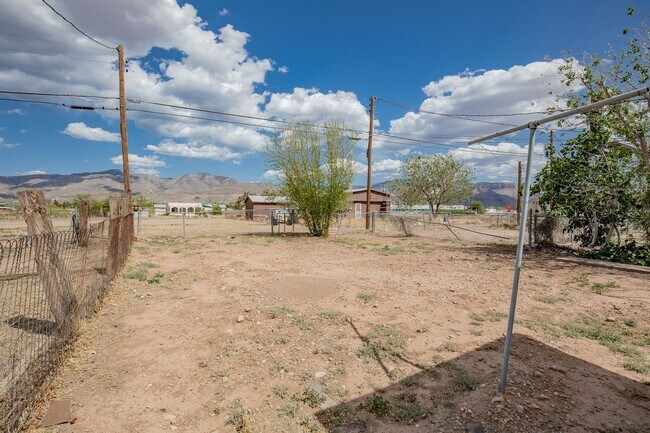 Building Photo - 106 New York Ave