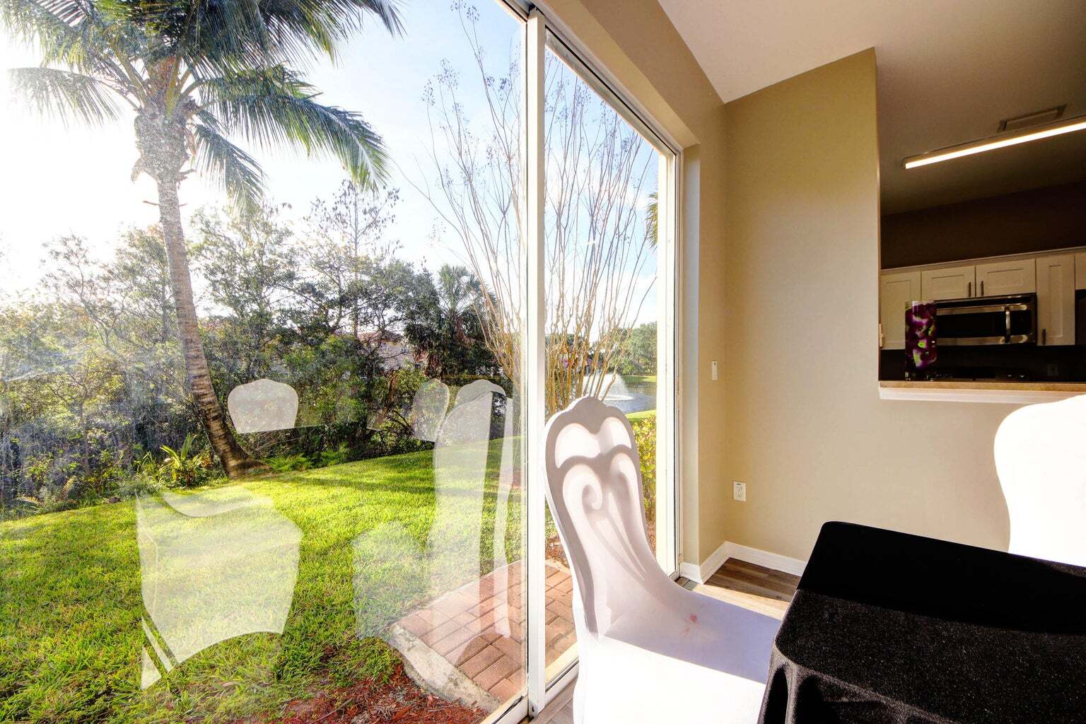 Building Photo - 6143 Seminole Gardens Cir