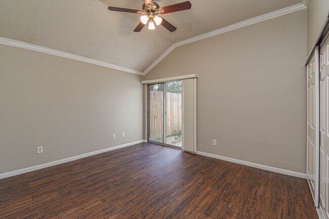 Building Photo - 7755 Springville Dr