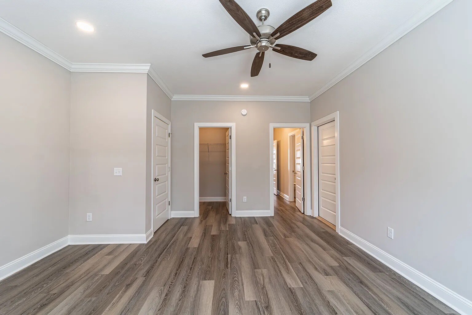 Building Photo - 133 Promenade Pl