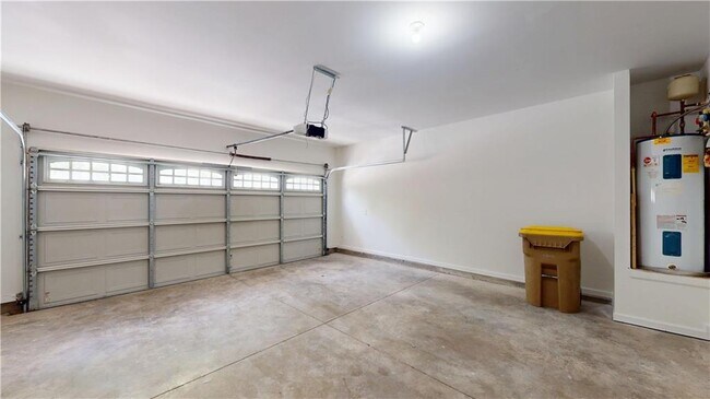 Building Photo - 3249 Brockenhurst Dr