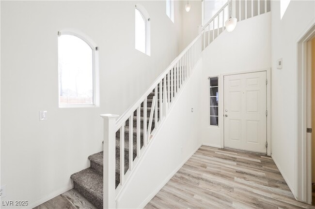 Building Photo - 7204 Rolling Shore Ct