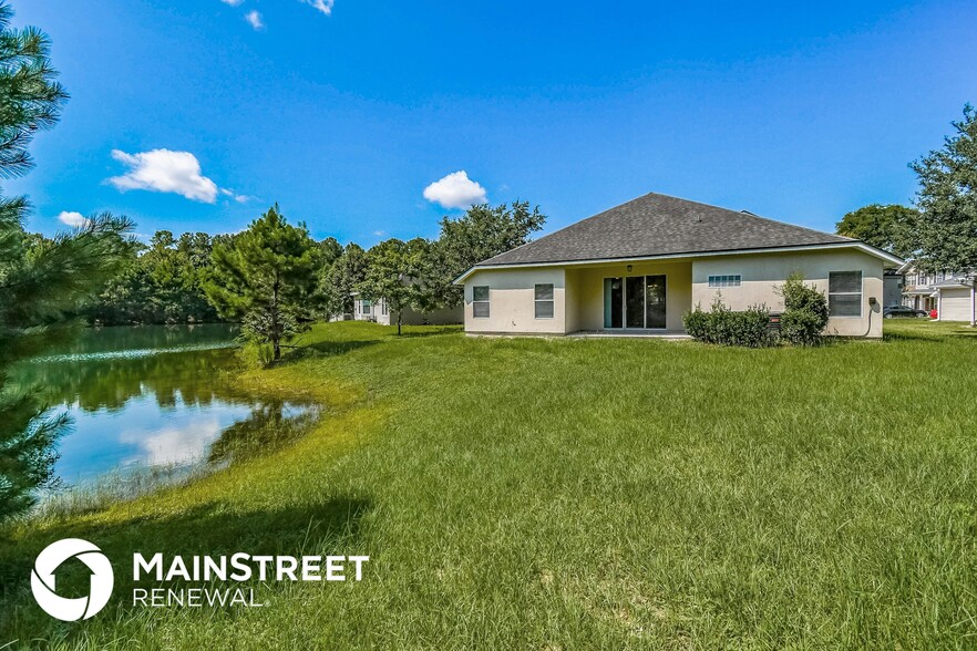 Building Photo - 11595 Oaklawn Rd