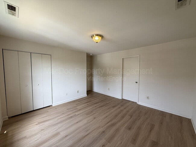 Building Photo - 76 Red Maple Ct