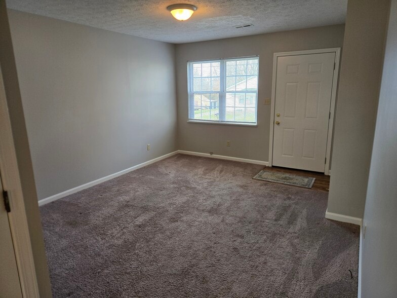 living room - 114 Herring Hts