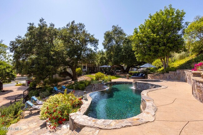 Building Photo - 4525 Rayburn St