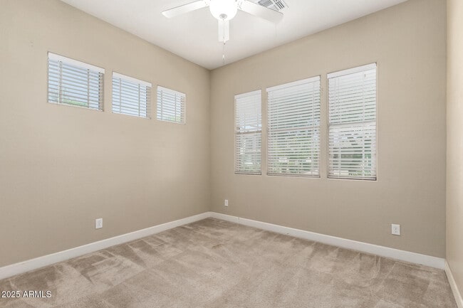 Building Photo - 14762 W Georgia Dr