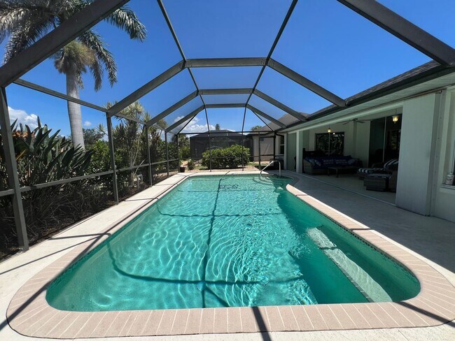 Building Photo - FURNISHED SHORT TERM RENTAL - 3 Bed / 2 Bath - Single Family Pool Home - $5,000/month ** Heated S...