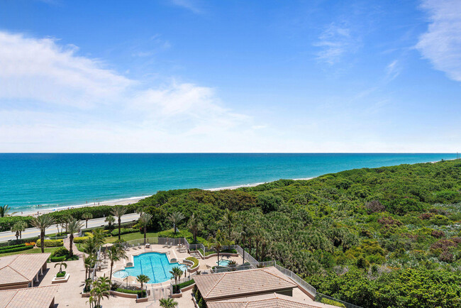 Primary Photo - 700 Ocean Royale Way