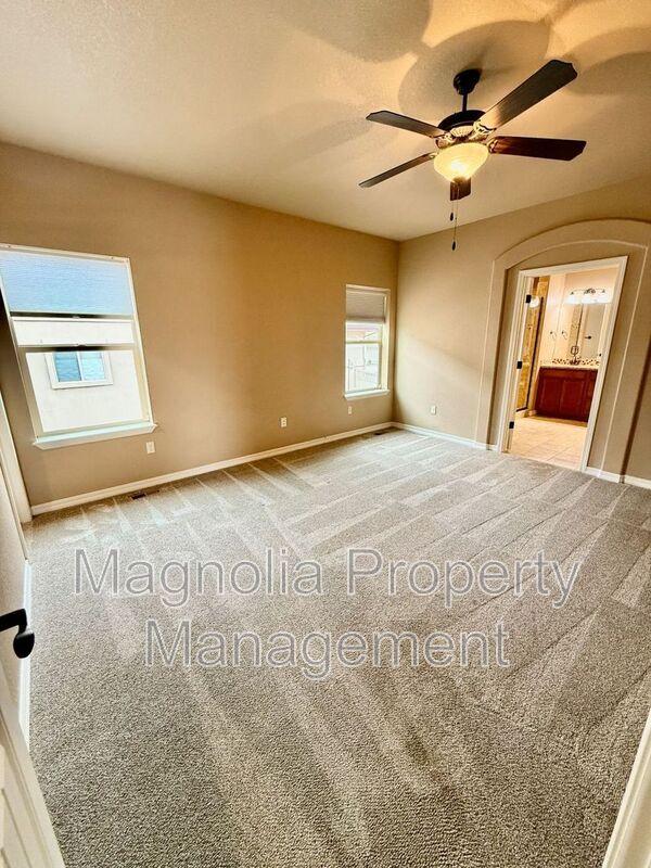 Building Photo - 9916 Wolf Lake Drive