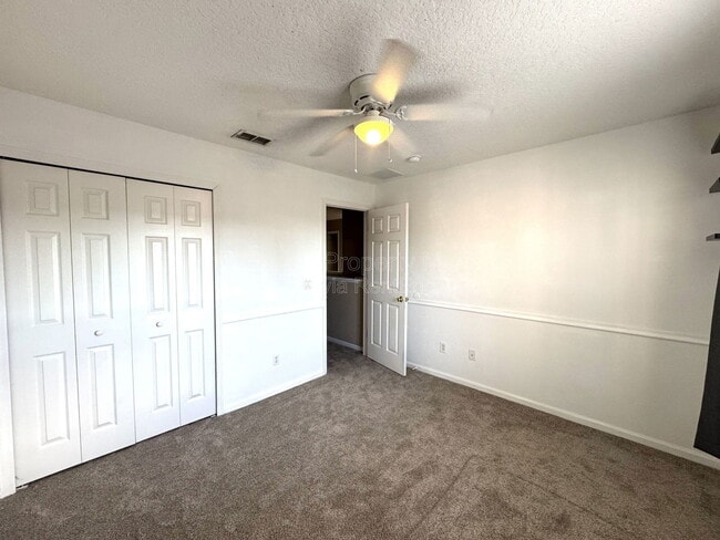 Building Photo - 16183 Old Ash Loop