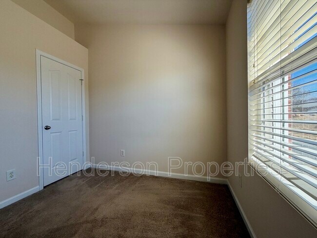 Building Photo - 14008 Lyon Hill Ln