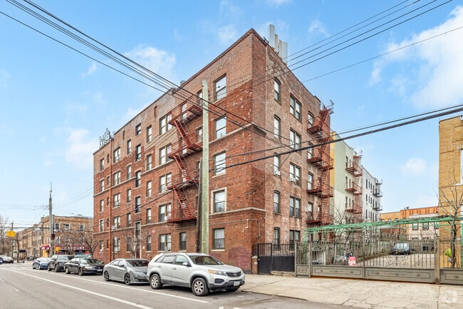 Building Photo - 4215 34th Ave
