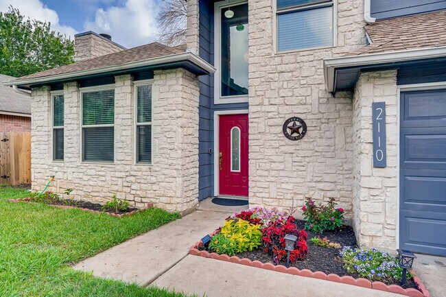 Building Photo - 2164 Redwing Way