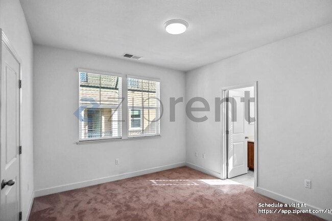 Building Photo - 38954 Primula Terrace