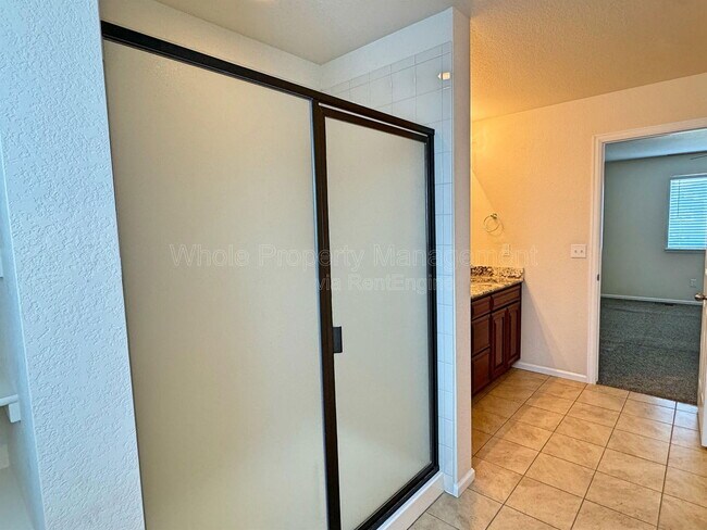 Building Photo - 21939 E Stanford Cir