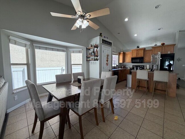 Building Photo - 12894 Cactus Berry Dr