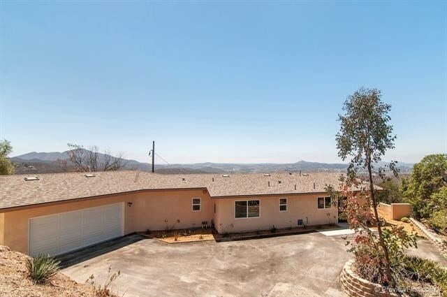 Building Photo - 14365 Jamacha Hills Rd