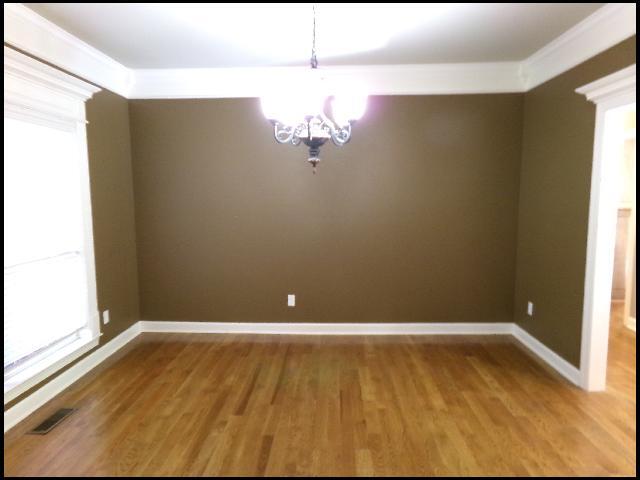 Building Photo - 7 Epernay Cir