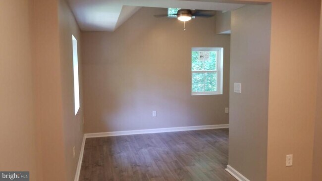 Building Photo - 4023 Jones Bridge Rd