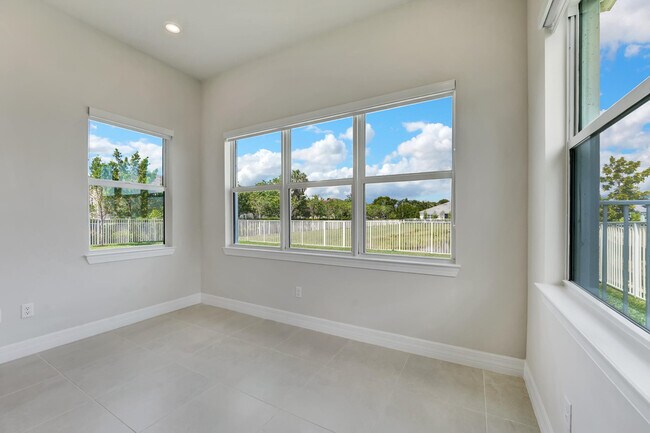 Building Photo - 5329 Blue Reed Ln.