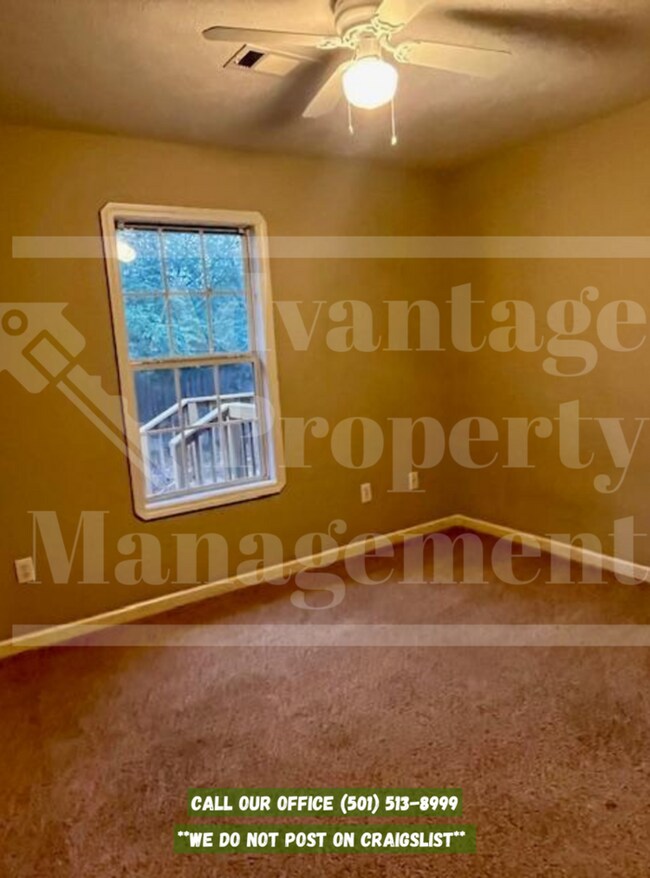 Building Photo - 50 Whispering Wind Cir