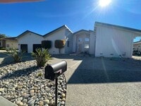 Building Photo - 3 Bed 3 Bath Ridgemark Home - Golf Course ...
