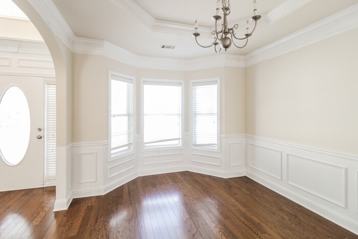 Building Photo - 3951 Lucas Ln