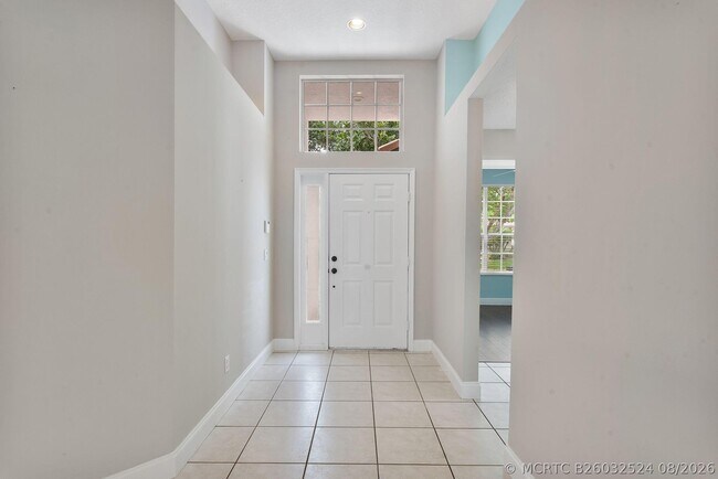 Building Photo - 981 Delray Lakes Dr