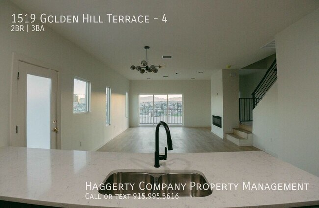 Building Photo - 1519 Golden Hill Terrace