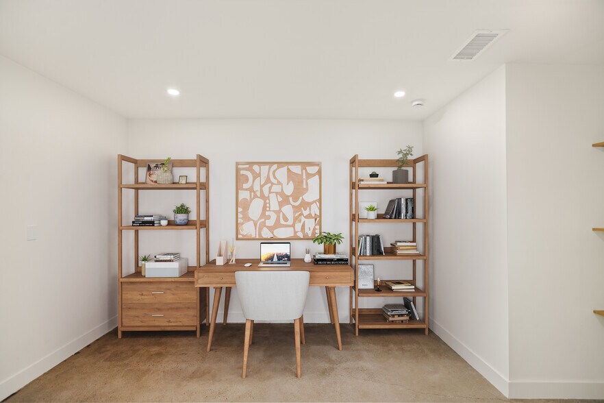 Staged Office - 8300 Sedan Ave